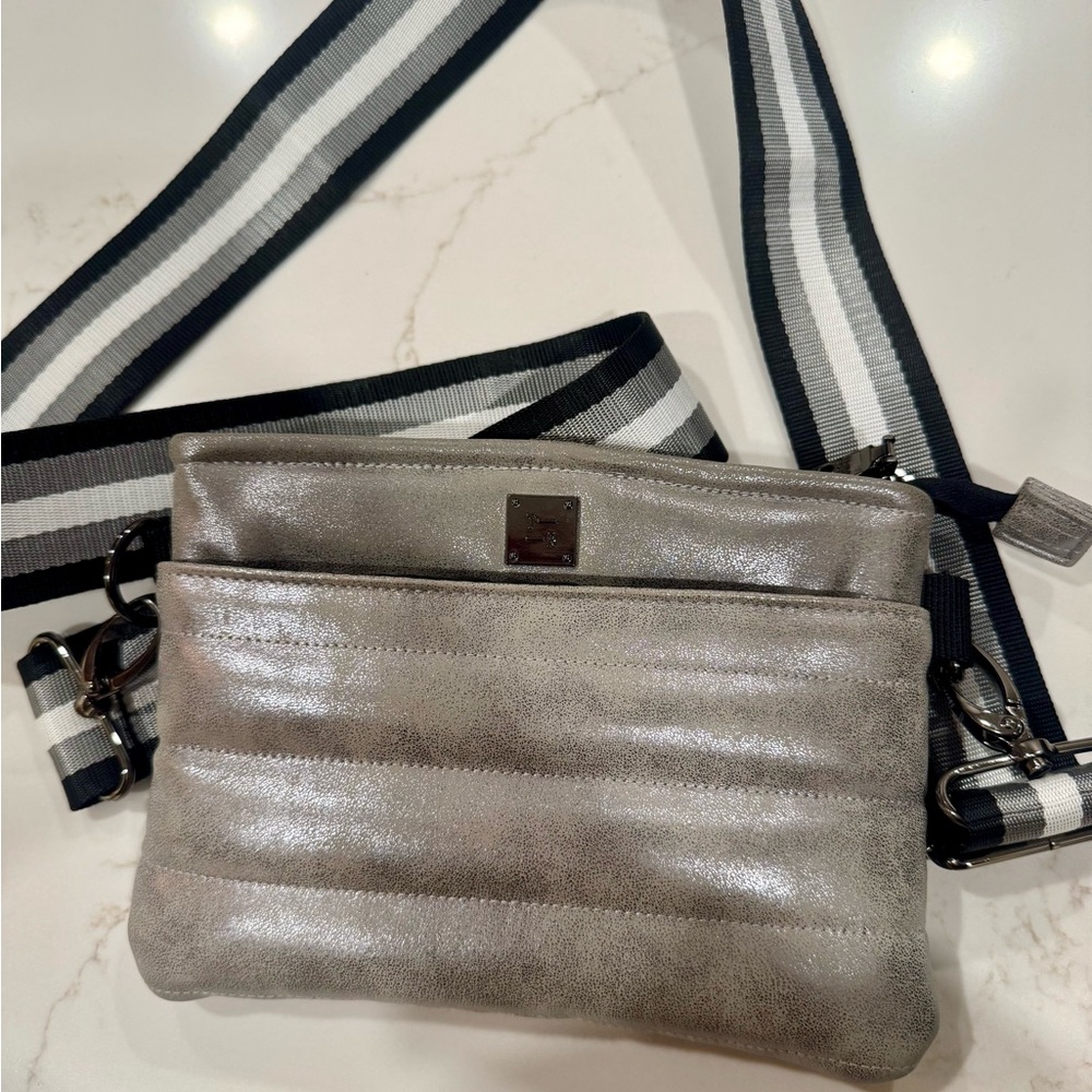 THINK ROYLN BUM BAG SILVER PEARL